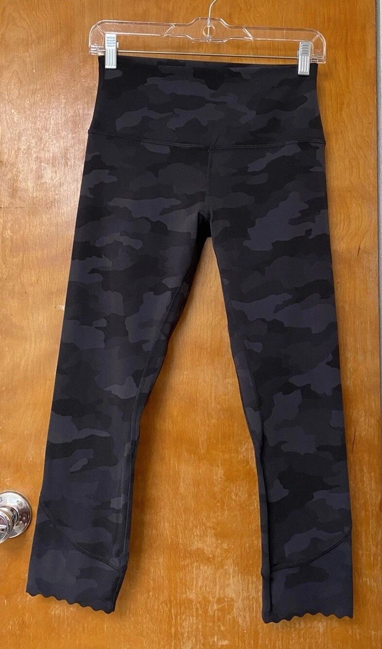 Lululemon Align High Rise 25" Leggings Scalloped Hem Black Gray 365 Camo Sz 8